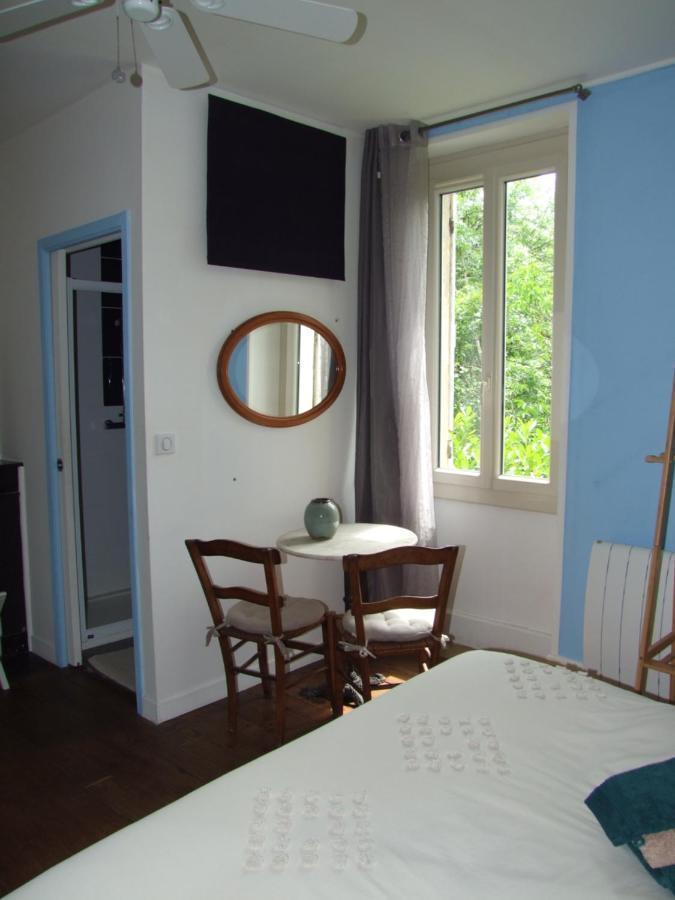 Au Bois De La Grave Hotel Luzech Eksteriør billede